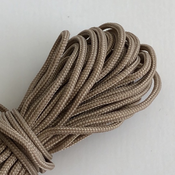 5/$10   9 YARDS 2MM Paracord Parachute Cord  TAUPE TAN - Picture 1 of 4